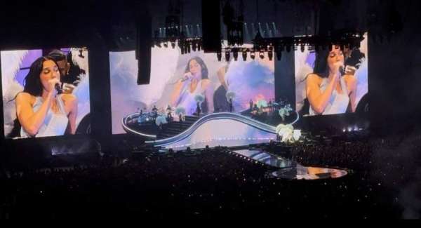 Paris La Défense Arena, section: 409, row: 51, seat: 2