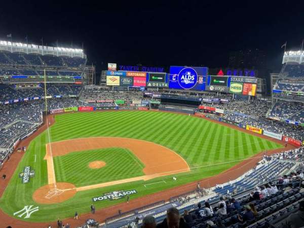 Yankee Stadium, section: 418, row: 1, seat: 8