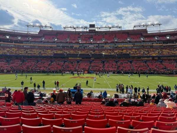 Northwest Stadium, section: 121, row: 19, seat: 14