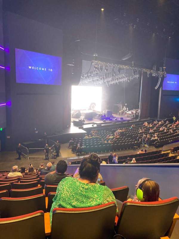 Smart Financial Centre, section: 101, row: DD, seat: 13