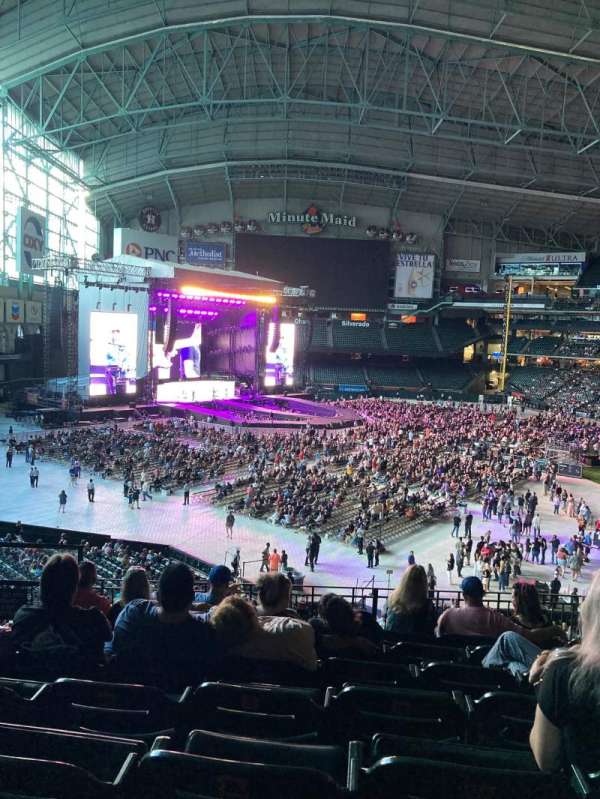 Daikin Park, section: 209, row: 7, seat: 3-4