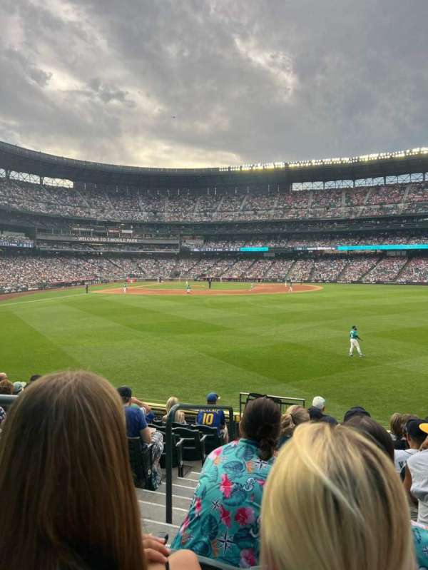 T-Mobile Park, section: 106, row: 31, seat: 23