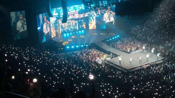 Honda Center, section: 406, row: Q, seat: 11