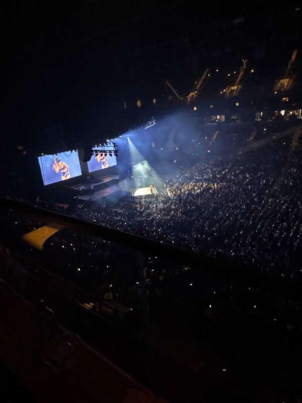 Barclays Center, section: The key, row: A, seat: 6
