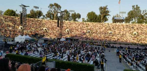 Rose Bowl, section: 17-H, row: 13, seat: 117