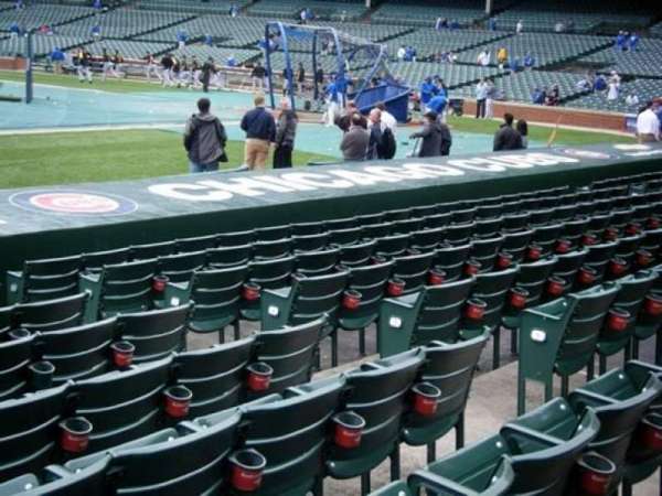 Wrigley Field, section: 9, row: 11, seat: 6