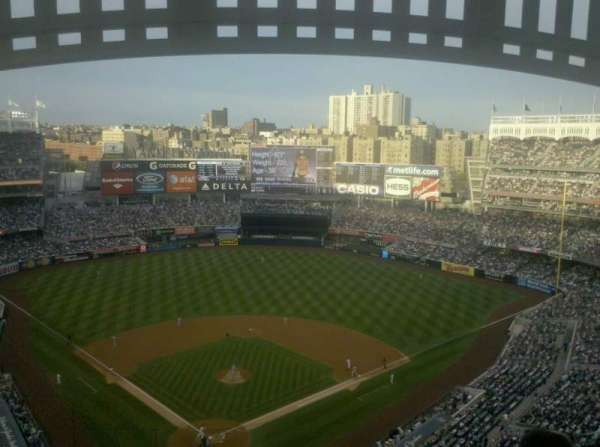 Yankee Stadium, section: 420a, row: 13, seat: 21