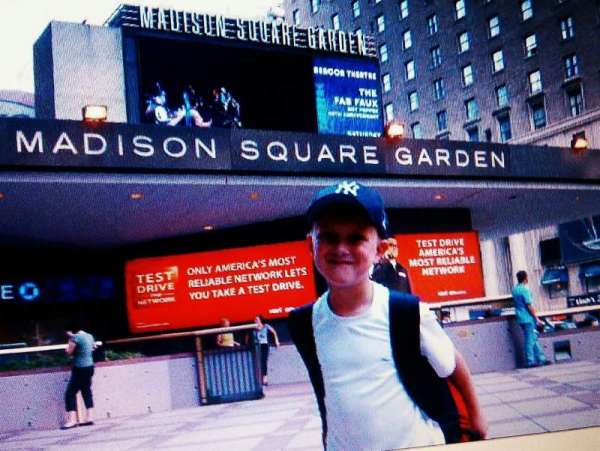 Madison Square Garden, section: 7th AVE