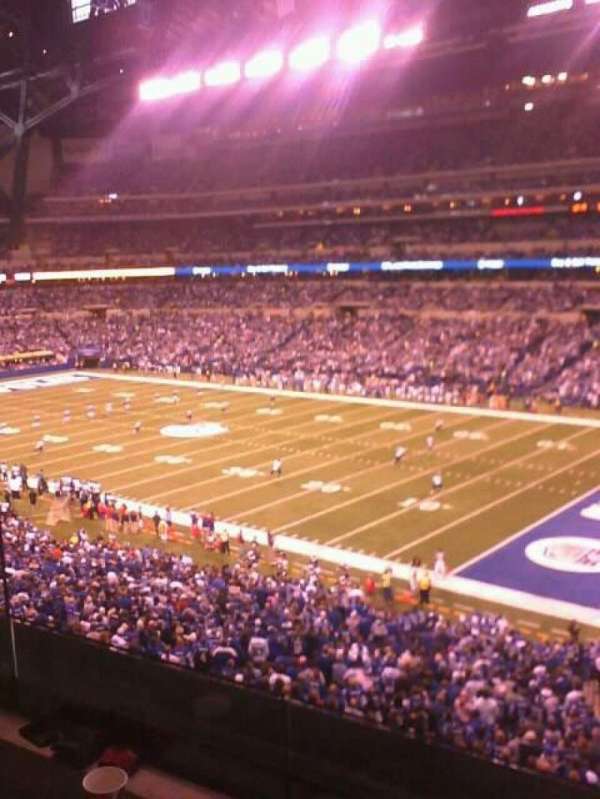 Lucas Oil Stadium, section: 208