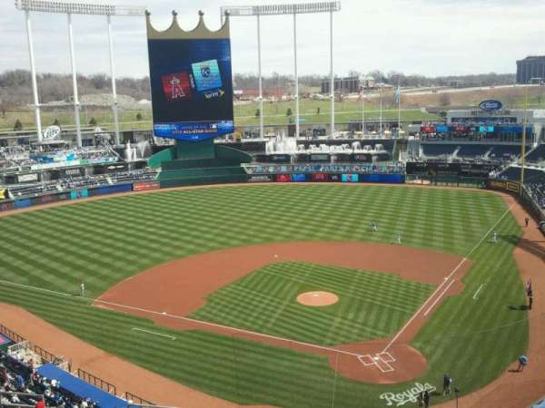 Kauffman Stadium, section: 417, row: P, seat: 10