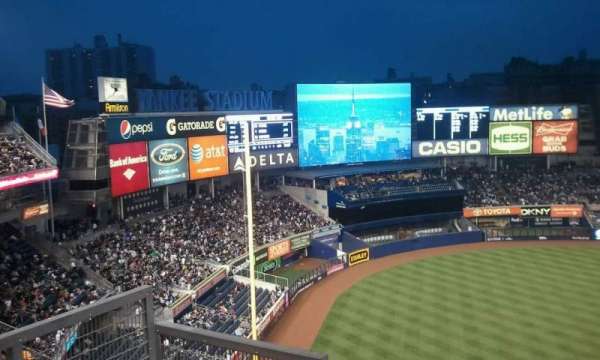 Yankee Stadium, section: 329, row: 10, seat: 15