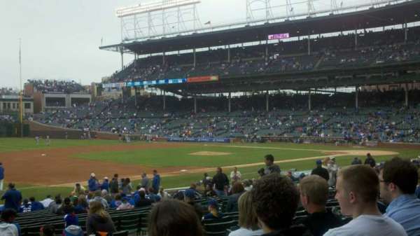 Wrigley Field, section: 110, row: 9, seat: 7