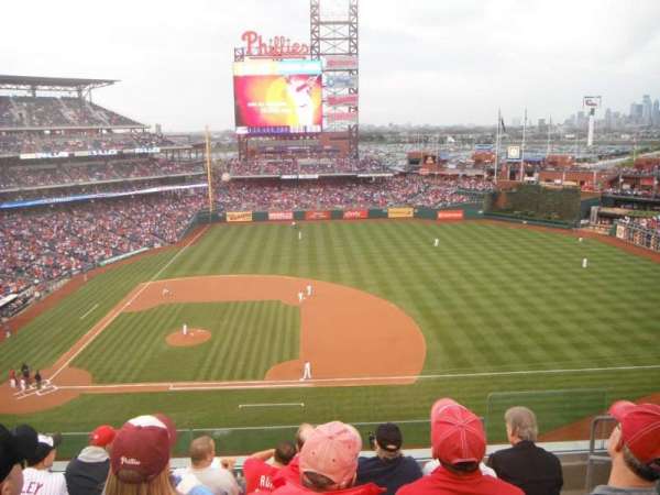 Citizens Bank Park, section: 315, row: 6, seat: 3