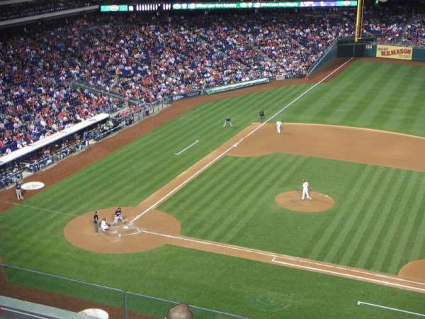 Citizens Bank Park, section: 315, row: 6, seat: 3