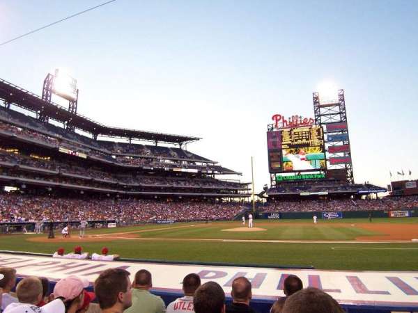 Citizens Bank Park, section: 116, row: 4, seat: 1