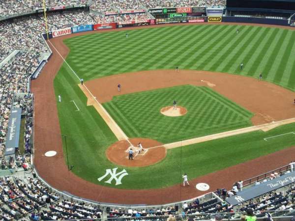 Yankee Stadium, section: 419, row: 1, seat: 15