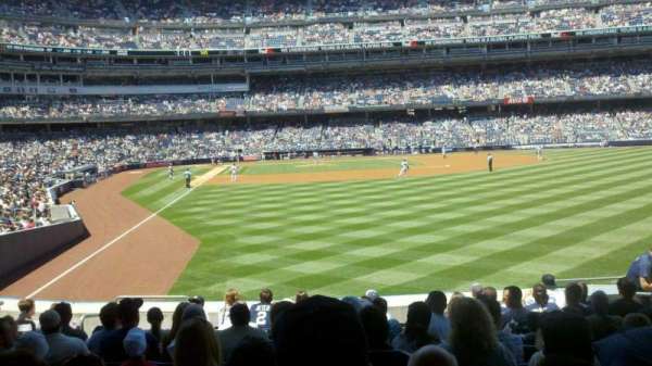 Yankee Stadium, section: 106, row: 21, seat: 5