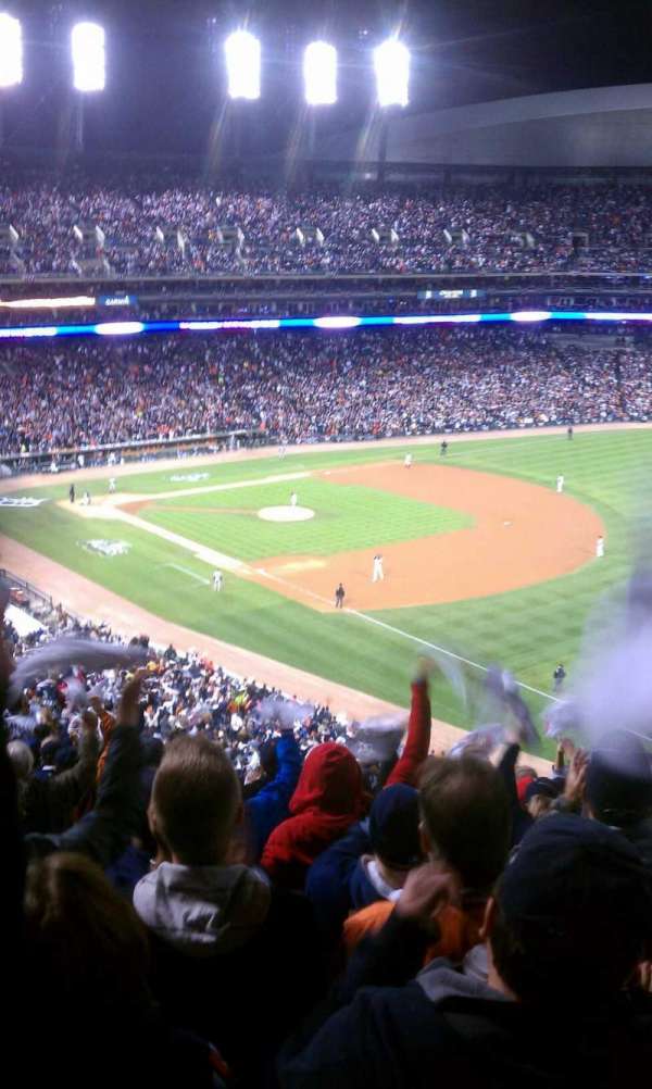 Comerica Park, section: 213, row: 18, seat: 23