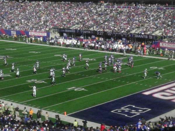 MetLife Stadium, section: 327, row: 26, seat: 1