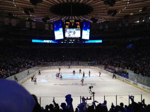 Madison Square Garden, section: 102, row: 14, seat: 6