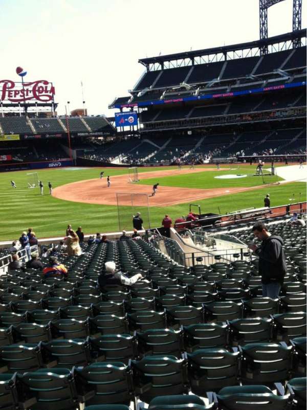 Citi Field, section: 125, row: 23
