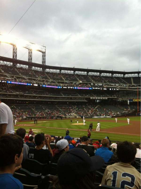 Citi Field, section: 111, row: 18, seat: 6