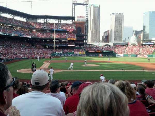 Busch Stadium, section: 146, row: 10, seat: 4