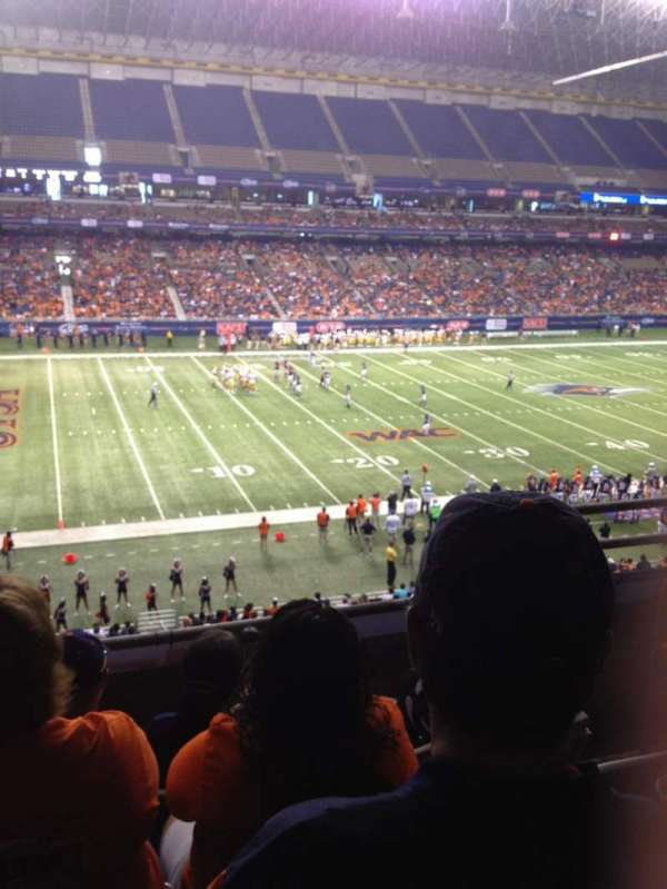 Alamodome, section: 216, row: 4, seat: 3
