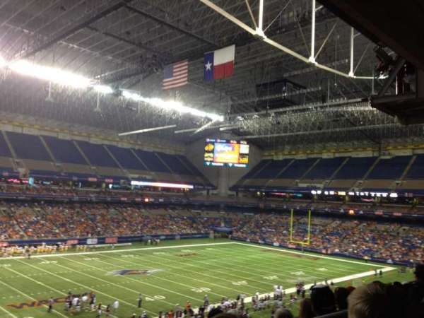 Alamodome, section: 216, row: 4, seat: 3