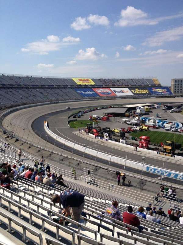 Dover Motor Speedway, section: 115, row: 25, seat: 5