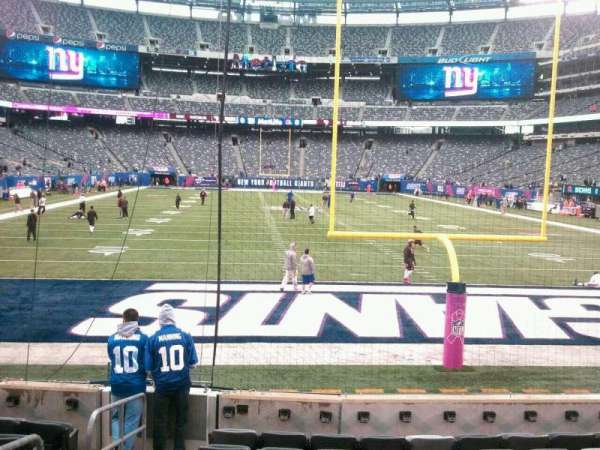 MetLife Stadium, section: 126, row: 9, seat: 21