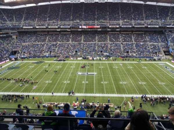 Lumen Field, section: 309, row: h, seat: 5