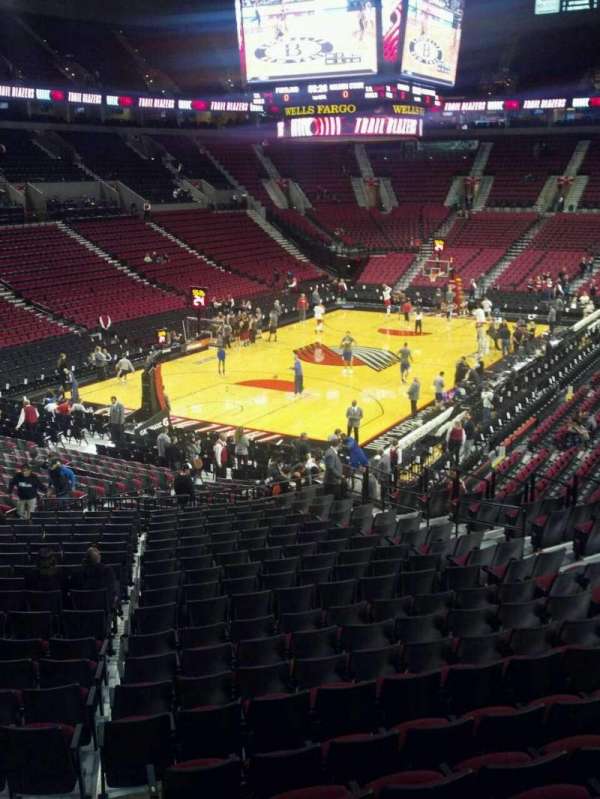 Moda Center, section: 206, row: g, seat: 12
