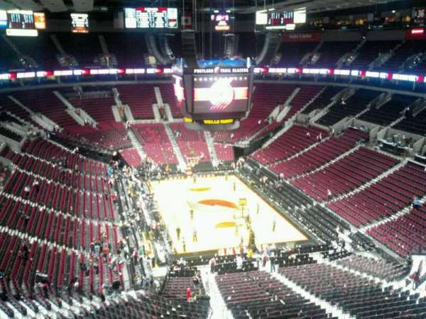 Moda Center, section: 328, row: H, seat: 8