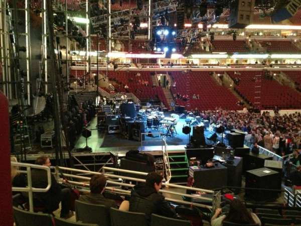 United Center, section: 114, row: 14, seat: 12