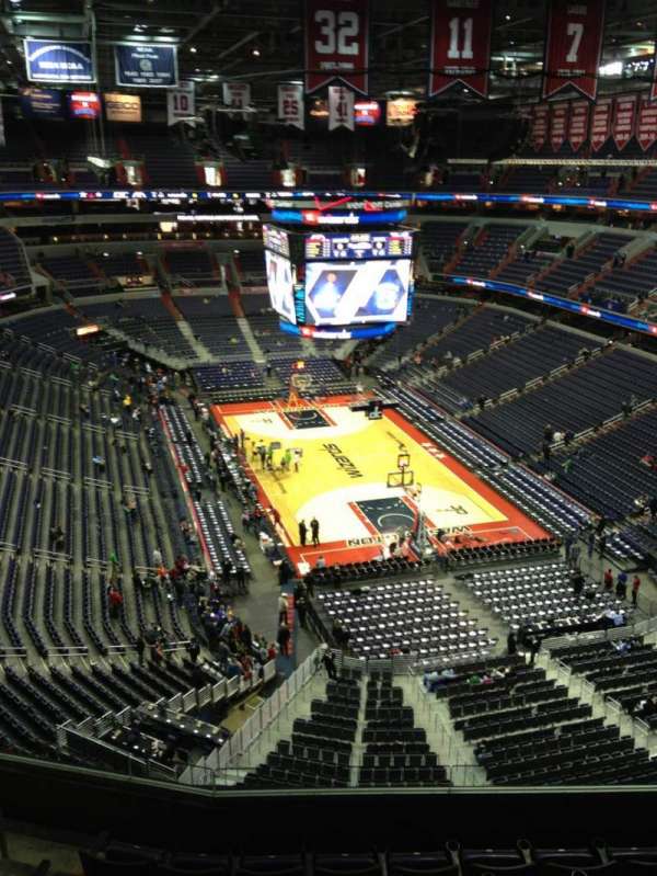 Capital One Arena, section: 409, row: G, seat: 1