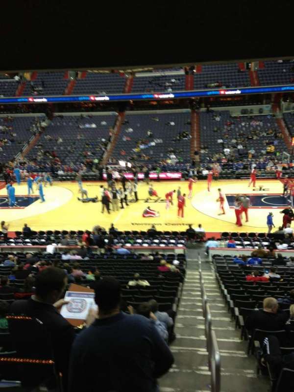 Capital One Arena, section: 112, row: R, seat: 20