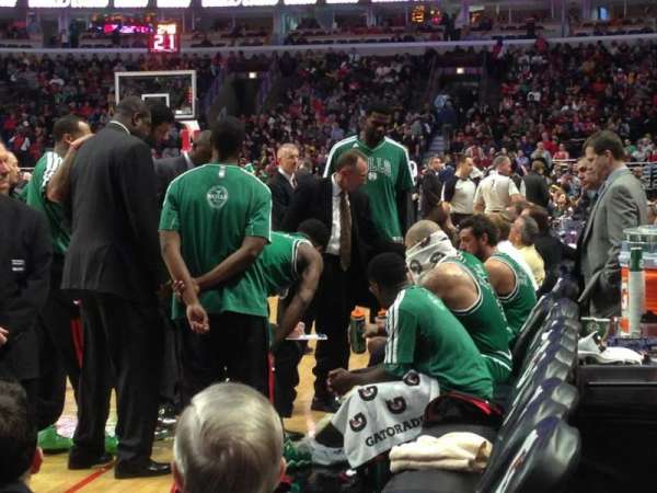 United Center, section: 105, row: B, seat: 1