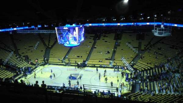 Oakland Arena, section: 230, row: 16, seat: 22