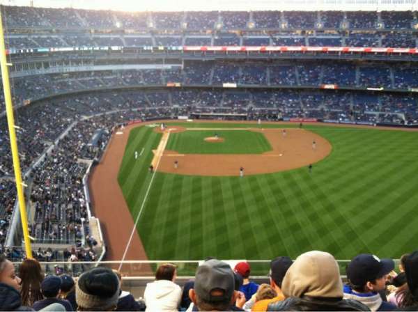 Yankee Stadium, section: 306, row: 6, seat: 12