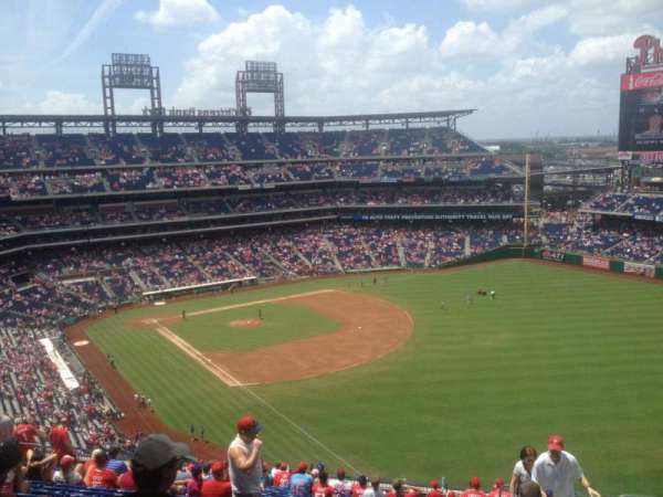 citizens bank park, section: 308, row: 19, seat: 4