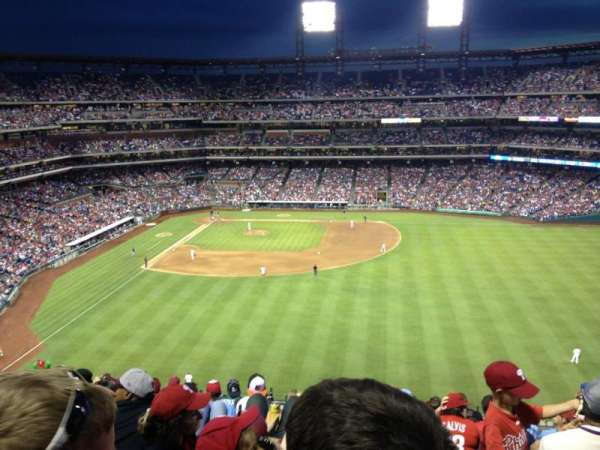 Citizens Bank Park, section: 302, row: 9, seat: 9