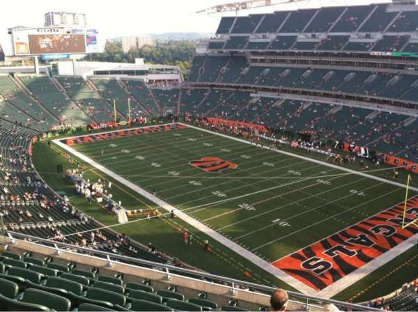 Paycor Stadium, section: 333, row: 7, seat: 4