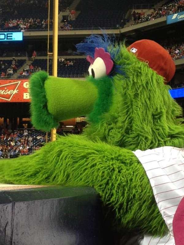 Citizens Bank Park, section: 116, row: 1, seat: 18