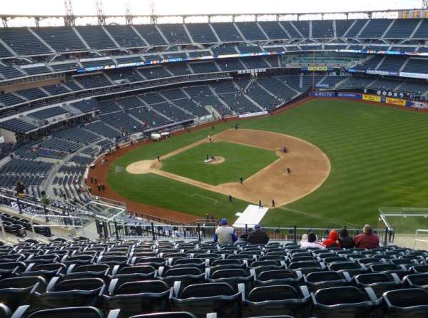 Citi Field, section: 504, row: 12, seat: 18