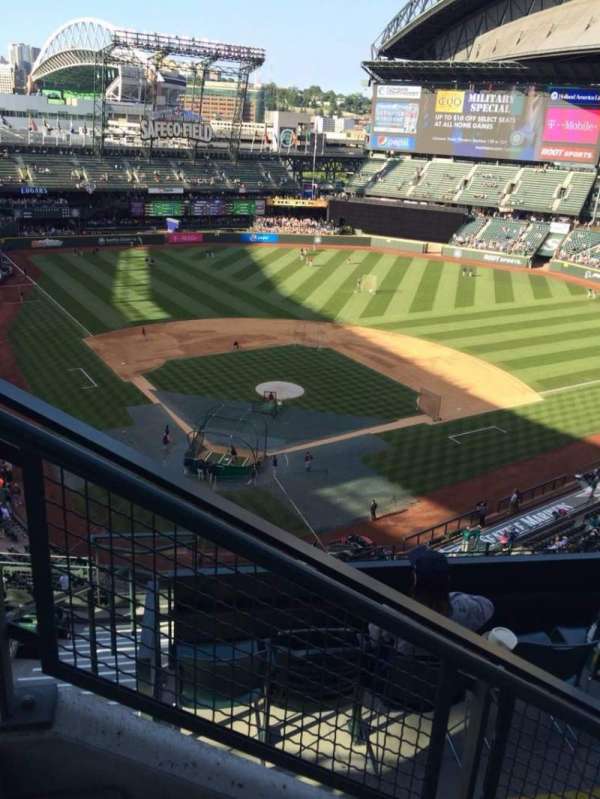 T-Mobile Park, section: 328, row: 9, seat: 15