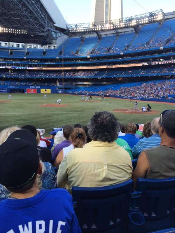Rogers Centre, section: 126R, row: 17, seat: 2