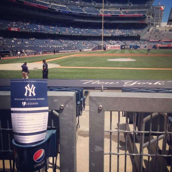 Yankee Stadium, section: 117a