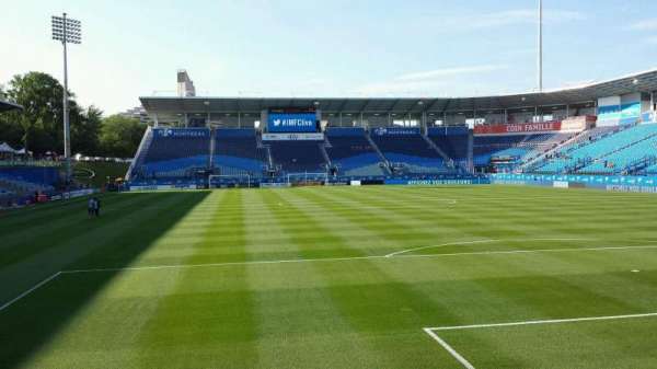 Stade Saputo, section: 133, row: E, seat: 13