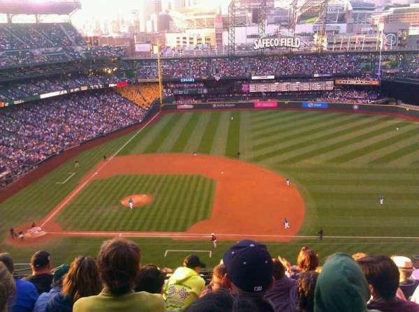 T-Mobile Park, section: 321, row: 14, seat: 13